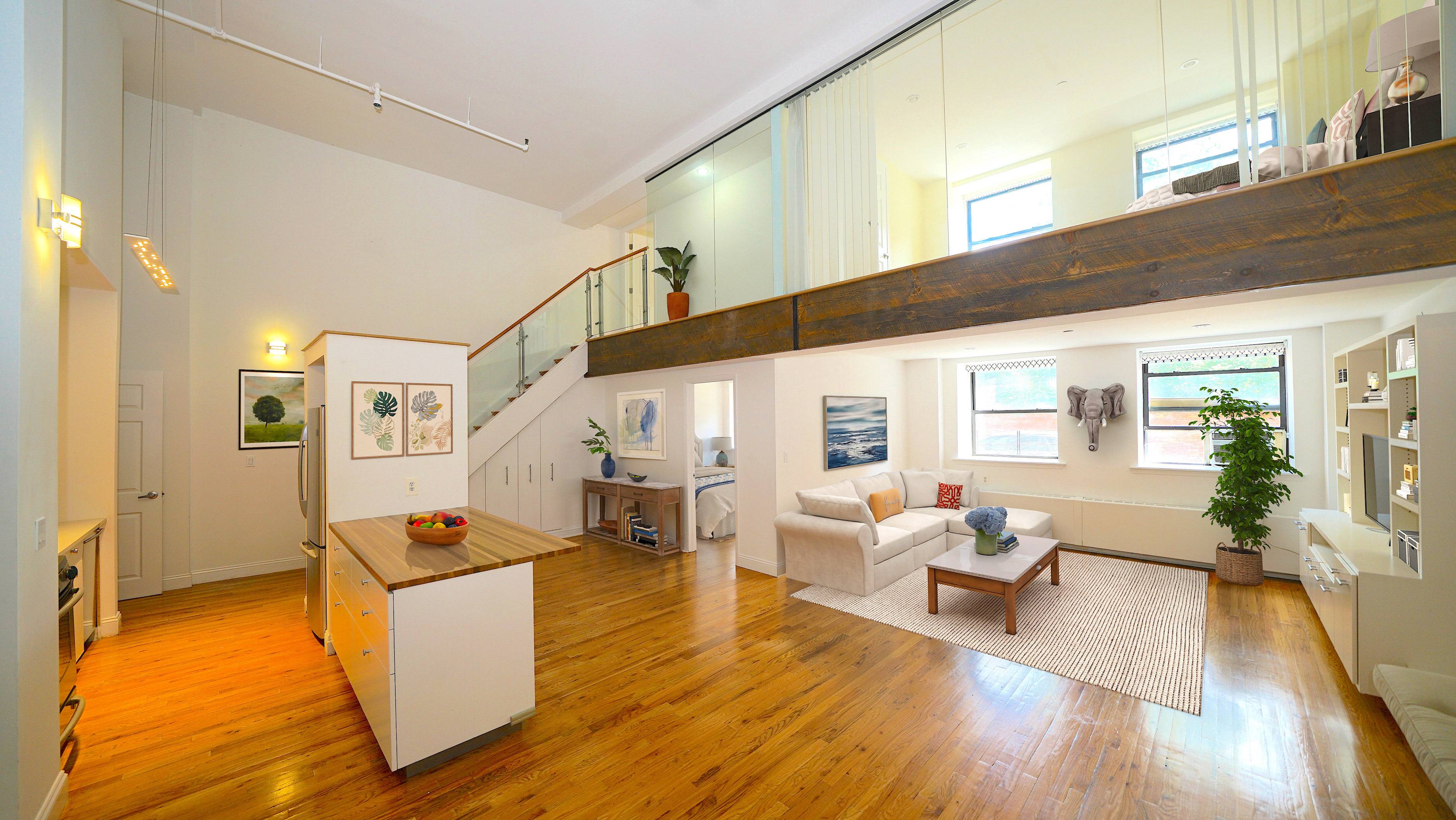 Unique 3 Bedroom loft at the Saint John s Condominium A Stunning 1350 sf 3 Bedroom 2 Bath duplex loft Condo with shy of 16 foot ceilings located at the ...
