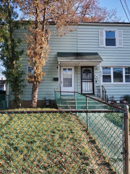 Union St Linden City New Jersey Single-Family