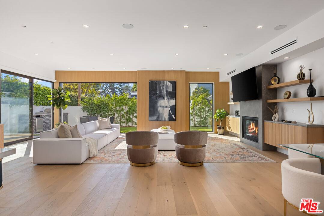 3021 Stanford Ave 4BR Marina Del Rey La