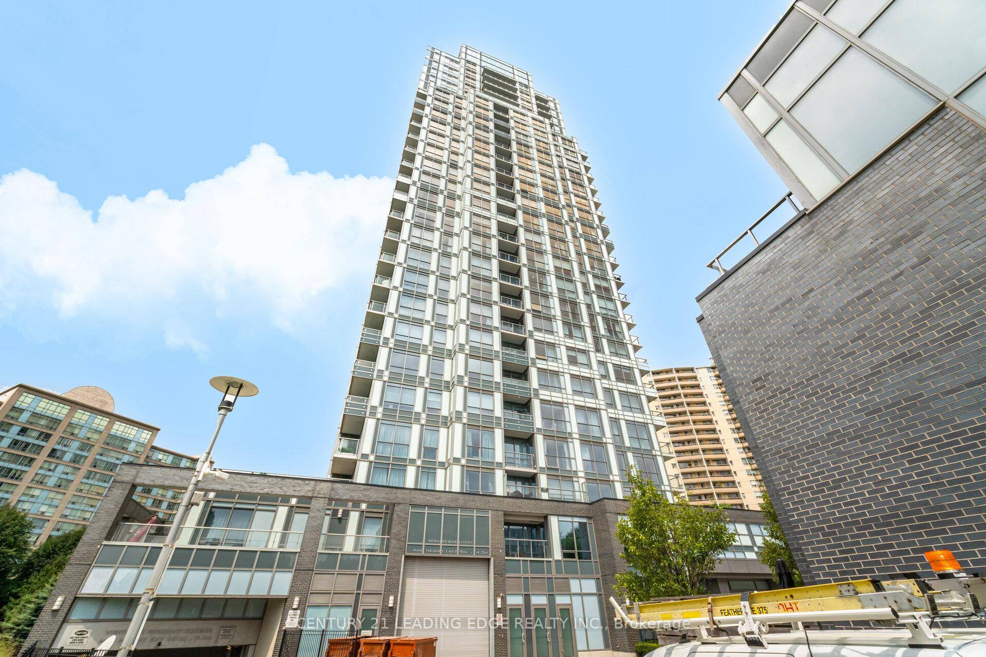 Rarely Offered 2Bed 2Bath Contemporary Penthouse at Argento by Tridel Offering 725sqft of Thoughtfully Designed Living Space In Prestigious Parkwoods Donalda Community.