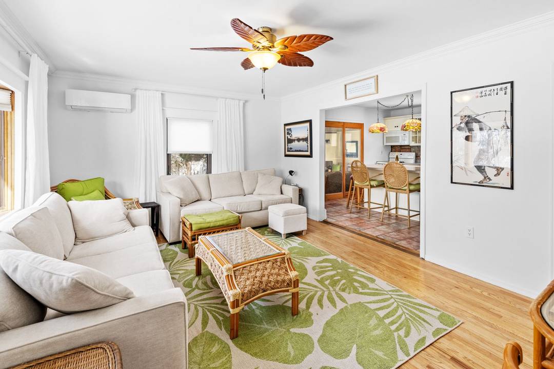 US OPEN RENTAL IN PRIVATE COMMUNTIY