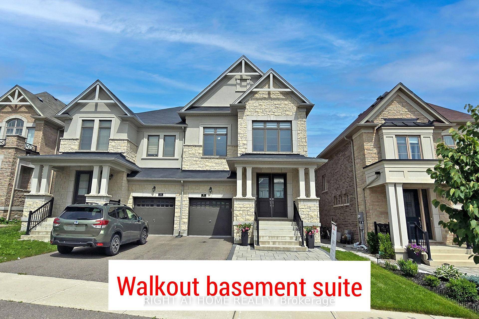 WALKOUT SEPARATE ENTRANCE Luxurious family home in the beautiful community of Holland Landing.