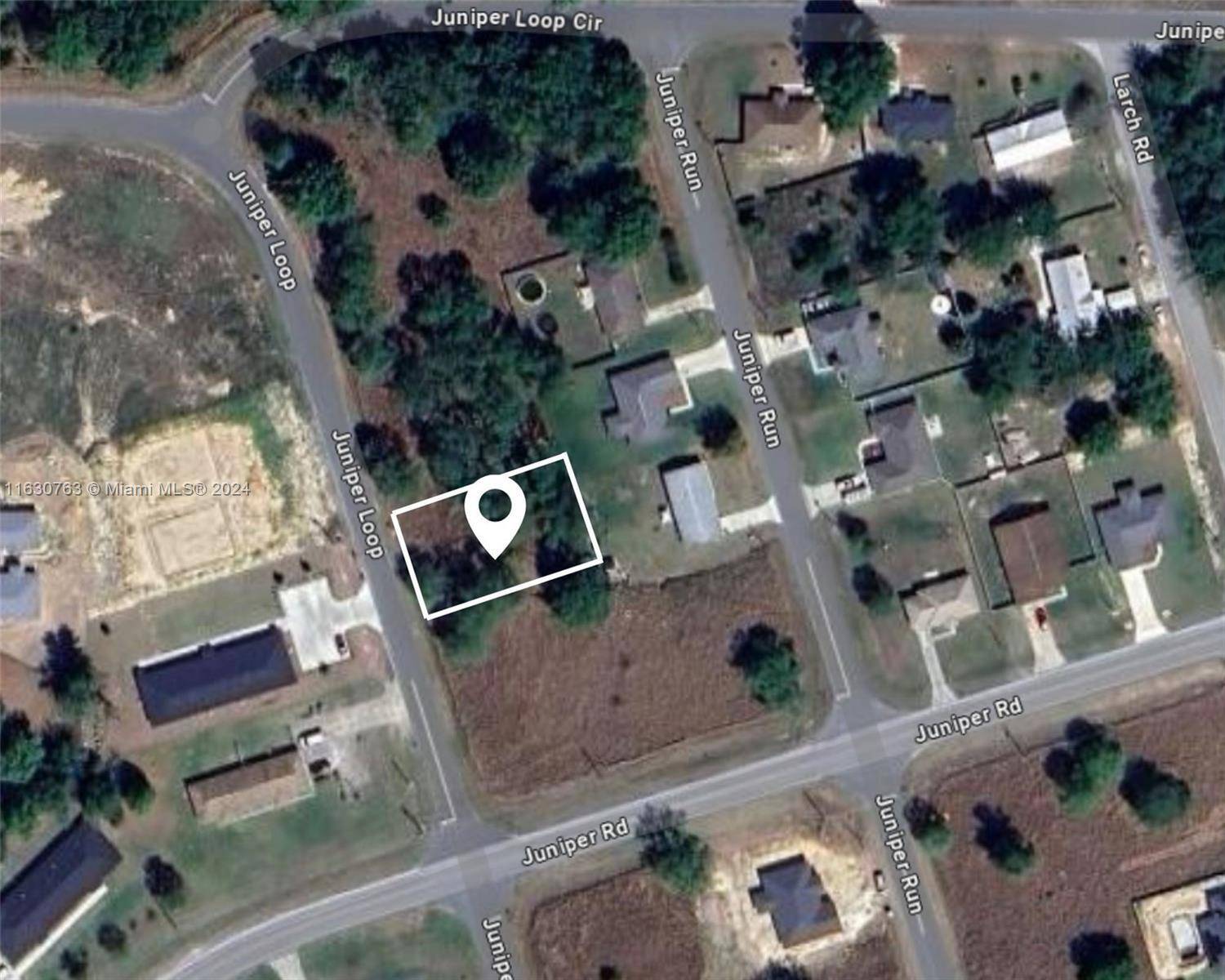 Excellent lot ready to build or hold in the beautiful city of Ocala.