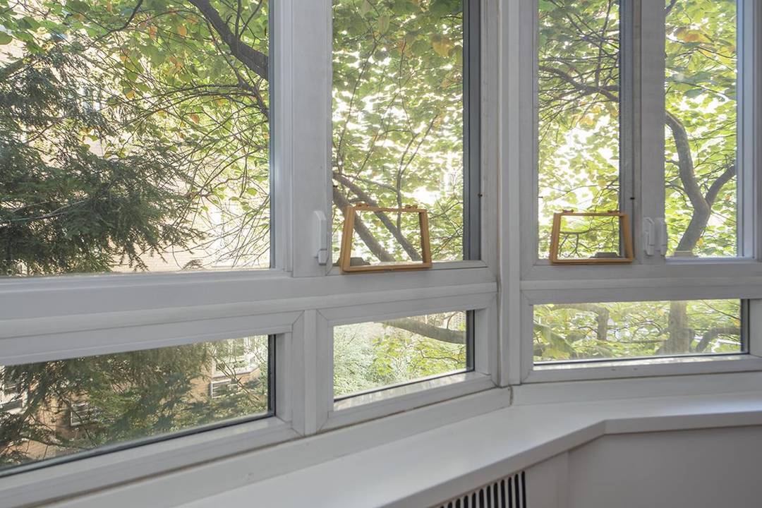 This newly renovated sponsor studio home is now available to purchase.