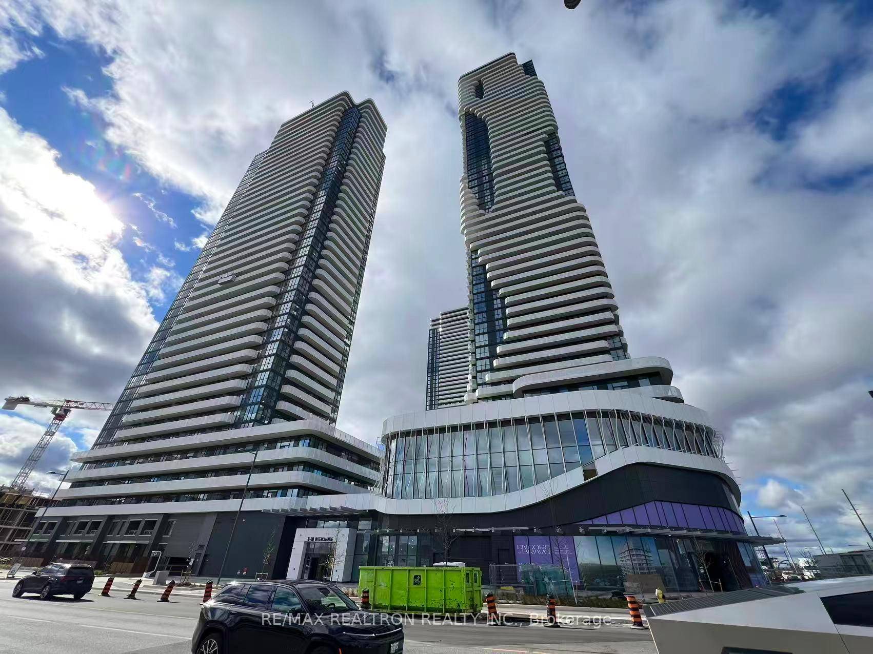 Brand New approx 700 Swft 2 Bed 2 Bath South East Corner Unit with Unobstructed Views Grand Festival Condos By Menkes !