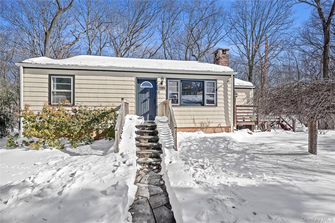 Welcome to this adorable, sun filled 2 bedroom, 1 bath ranch offering rights to the Lake Kitchawan Beach Association.