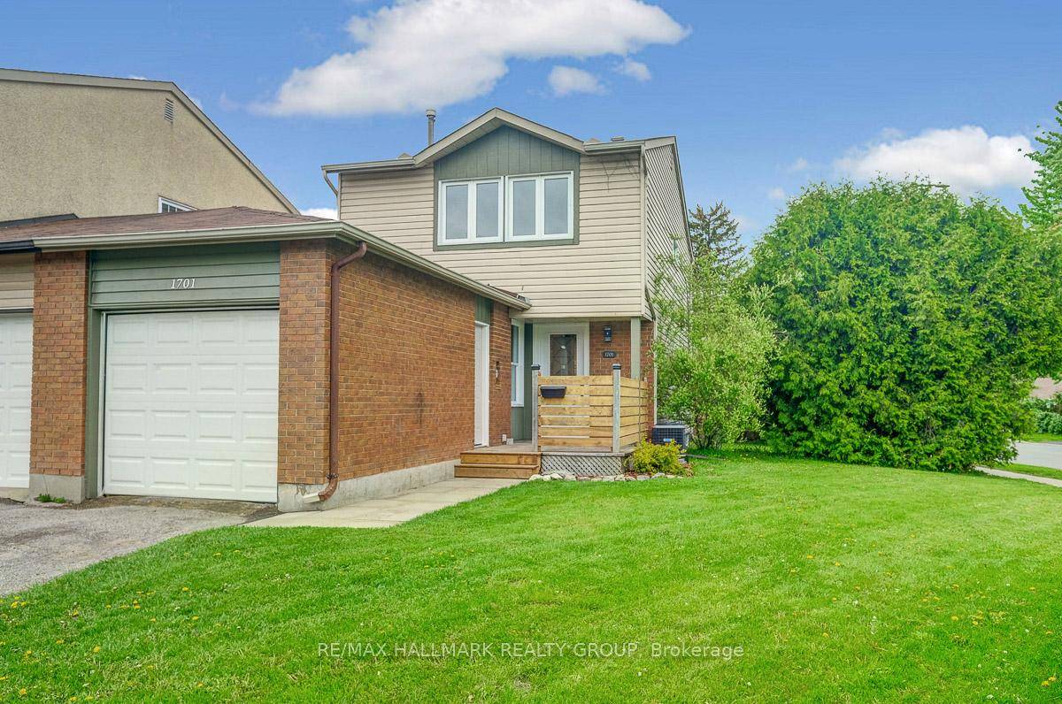 Fantastic opportunity to enter the market for an updated end unit carriage home.