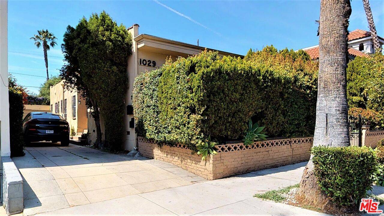 1029 N Orange Grove Ave 4.0 Hollywood Hills East LA