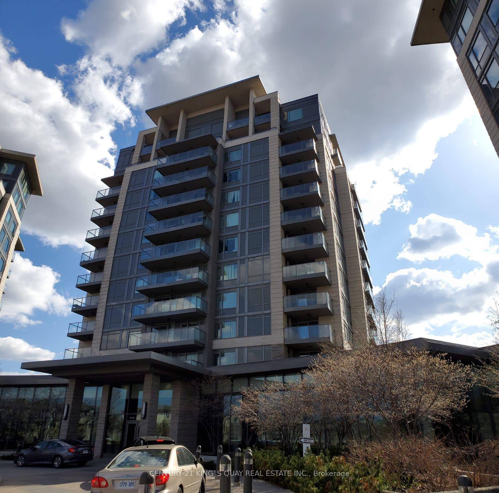 Bright 2 Bed, 2 Bath Condo at Eden Park Tower Parking amp ; Locker Included !