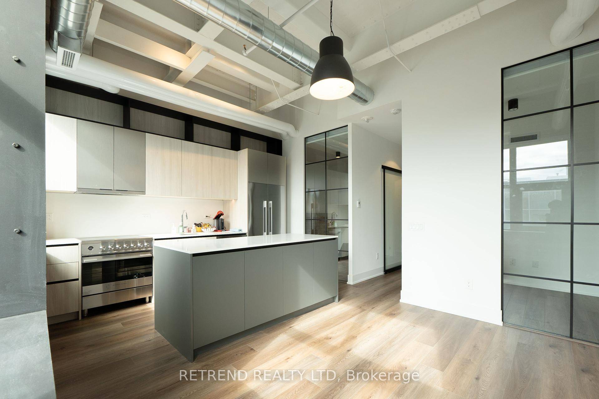 Step into luxury in this brand new, rare 1 Den hard loft spanning 708 sqft at 150 Logan Ave.