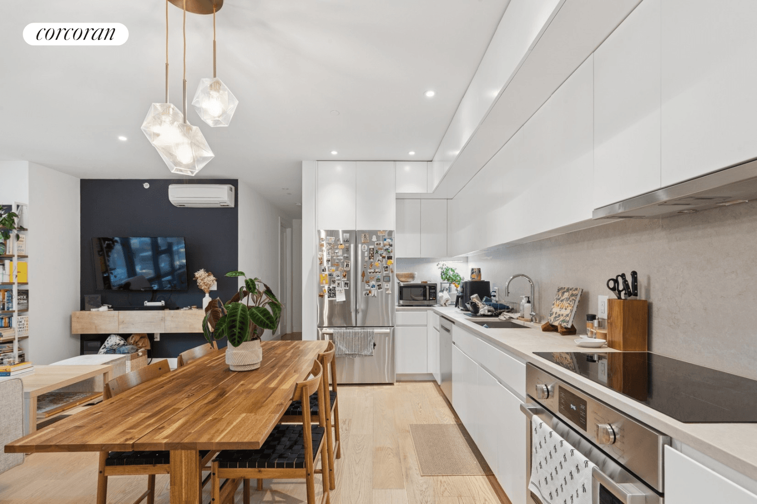 112 Fleet Place Modern Comfort in the Heart of Downtown Brooklyn Welcome to a space that makes city living feel effortless.