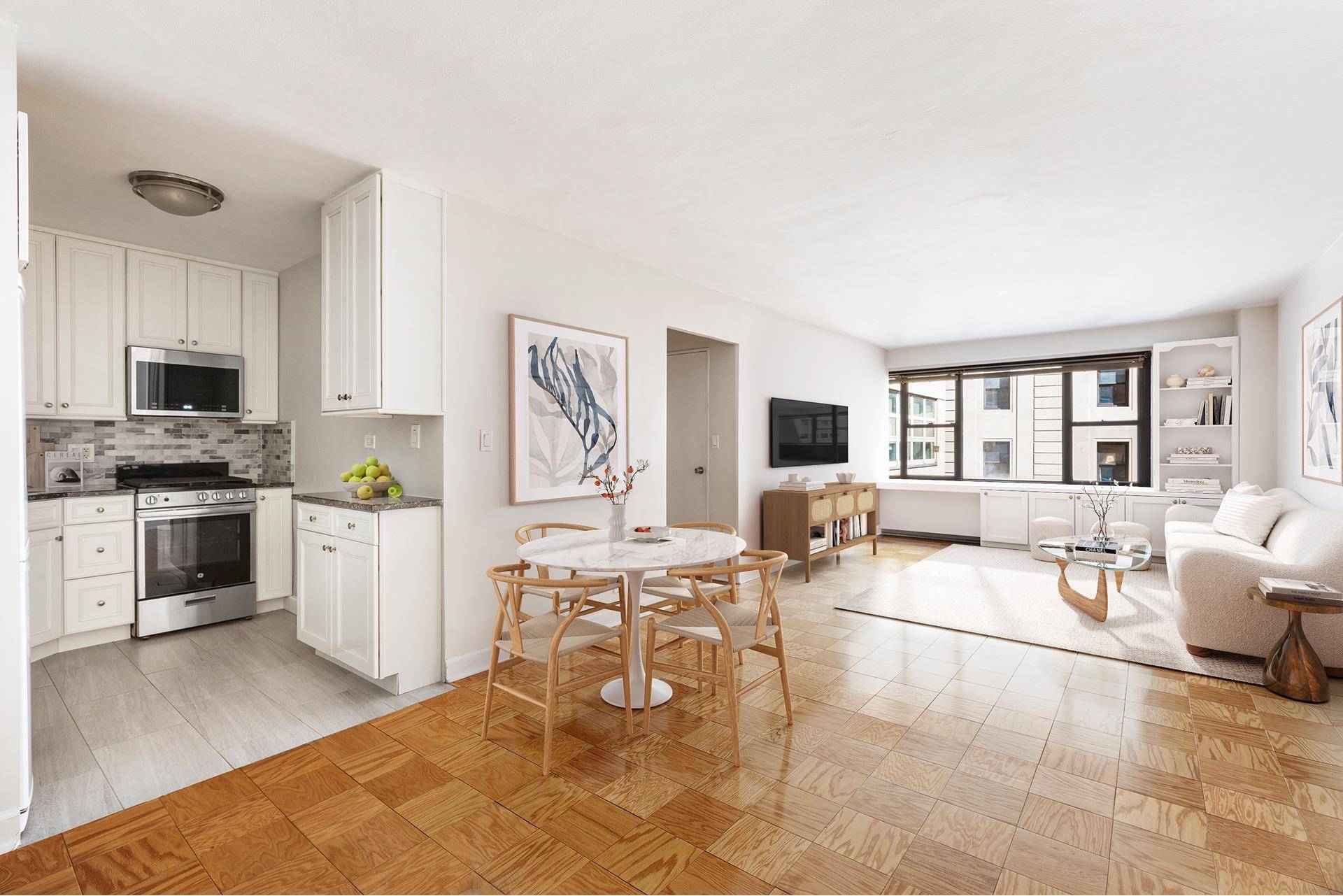 Located in Downtown Brooklyn and a block from Brooklyn Heights, this Junior One Bedroom apartment a converted alcove studio is huge making this the perfect turn key property to call ...