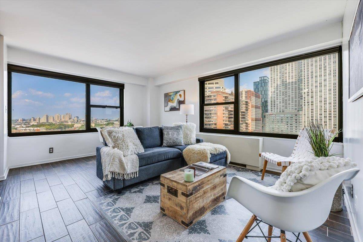 135 MONTGOMERY ST Condo New Jersey