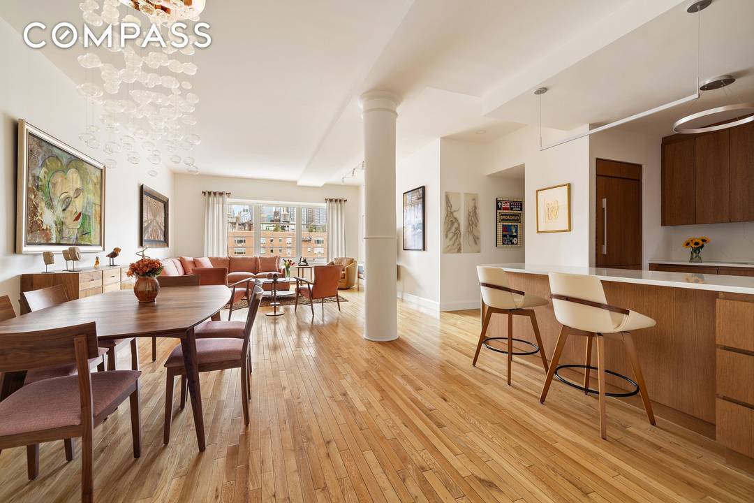 Sweeping views from this Chelsea Three Bedroom Loft This impeccable three bedroom, two and a half bathroom loft faces North to panoramic views including the Empire State and Chrysler Buildings.