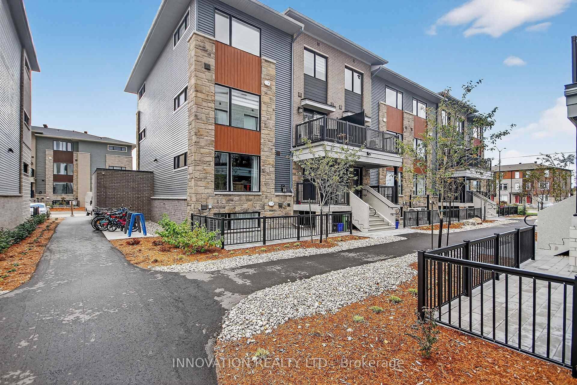 Be the first to live in this wonderful 2 bedroom Minto upper unit, close to shopping, transit, parks and so much more.