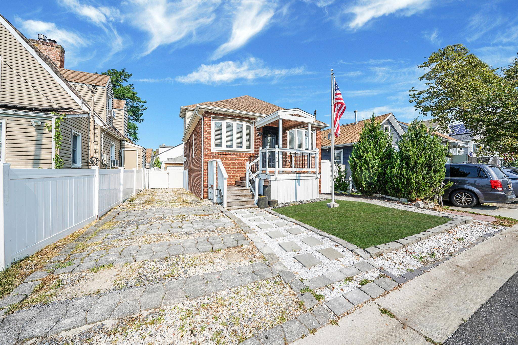 Welcome to this cozy and beautifully maintained 2 bedroom, 2 bathroom bungalow featuring a spacious loft and walk in closet.