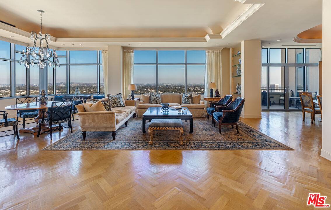 10800   Wilshire Blvd 2BR Westwood La