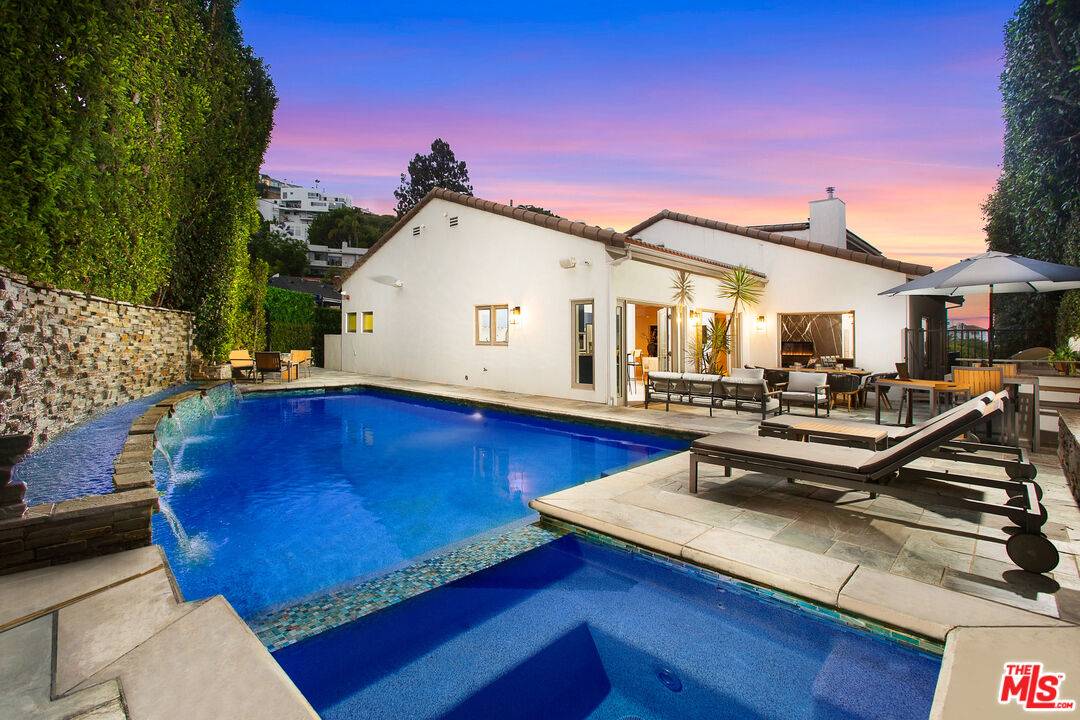 1655 N Crescent Heights BLVD 6BR Sunset Strip La