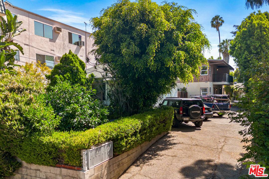 948   Palm Ave 7BR Sunset Strip La
