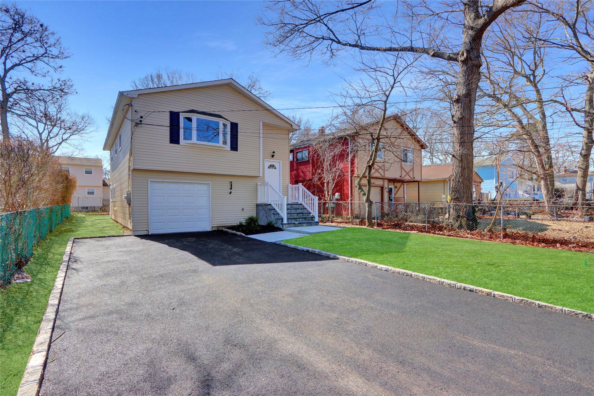 Move into this 3 bedroom, 2 bathroom, Hi Ranch style home, with attached garage, new kitchen cabinets, quartz counters and stainless steel appliances, updated bathrooms, new carpeting flooring, fresh paint, ...