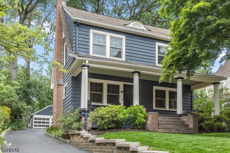 The perfect blend of size, style, and future potential !