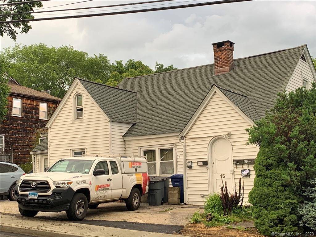 Very Large Multifamily with 4 Story.