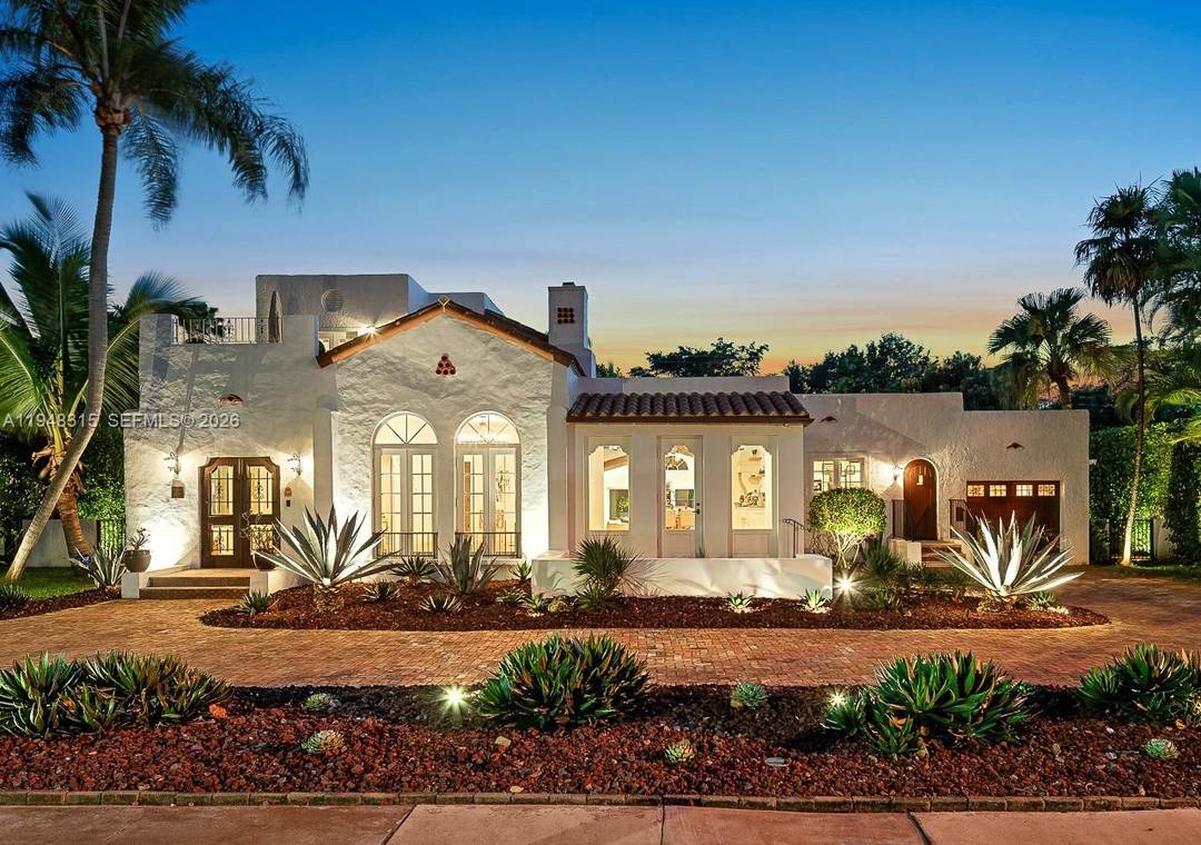 Designer owned and completely renovated historic residence overlooking the Granada Golf Course, with awe inspiring views of landmark banyan trees on the 6th fairway.