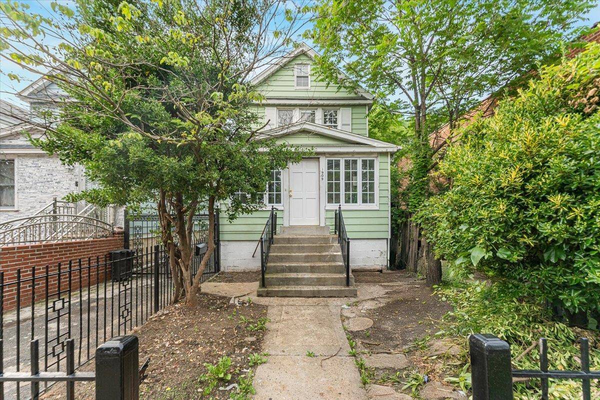This beautifully renovated detached single family home is located on a quiet, tree lined block in Clason Point.