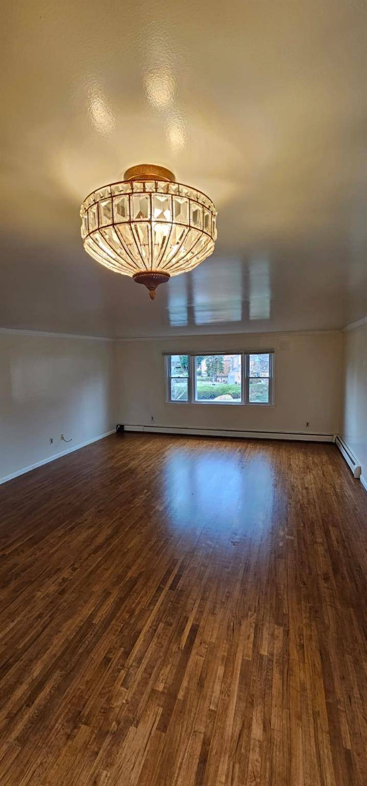 Don't miss out on this rare rental in the vibrant village of Dobbs Ferry.
