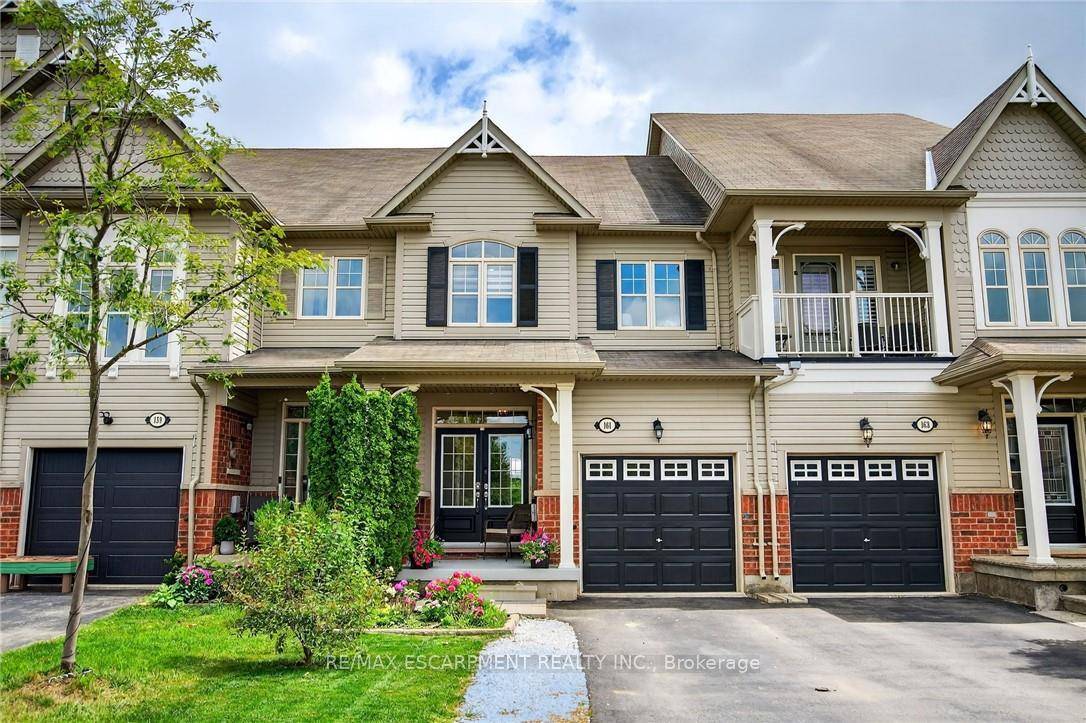 This beautifully maintained three bedroom home offers the perfect blend of comfort and convenience.