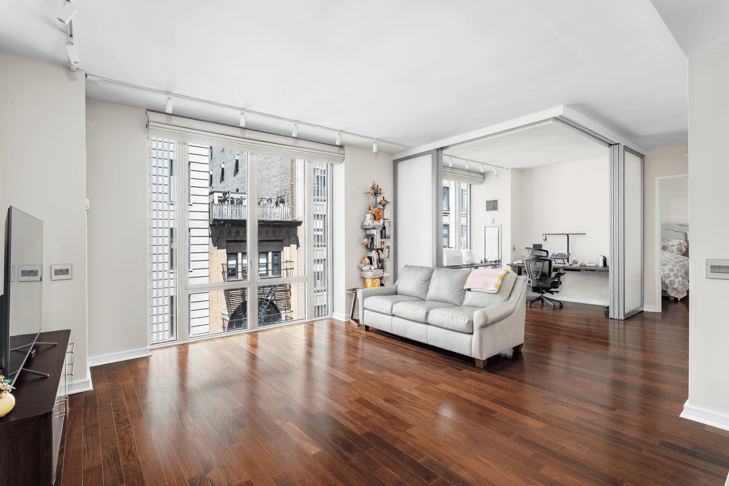Available July 1st. Residence 8B at 130 West 19th Street is a meticulously designed convertible 2 bedroom, 2 bathroom condominium offering approximately 1, 100 square feet of loft like living ...