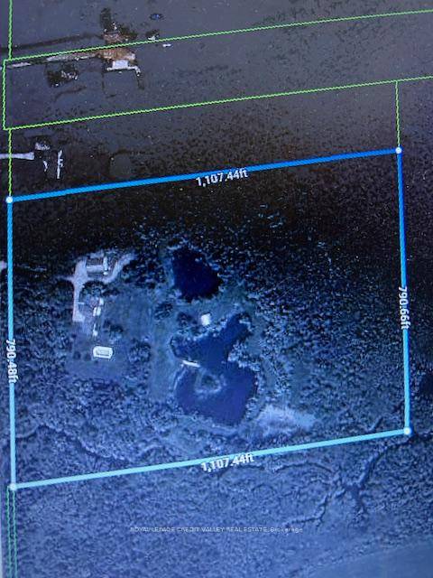 19. 95 Acres Countryside Home with extra 1to2 bedroom bungalow beside main garage located just 2 minute from Shelburne town or 1 hour from Brampton.