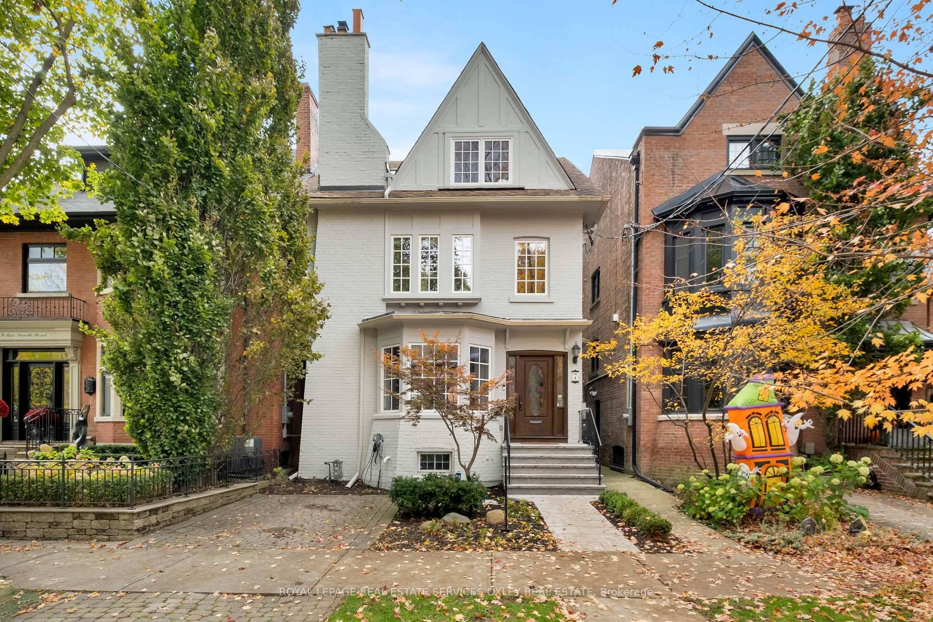 Welcome to 7 Binscarth Road, a beautifully renovated detached home in the heart of North Rosedale offering 3, 650 sq.