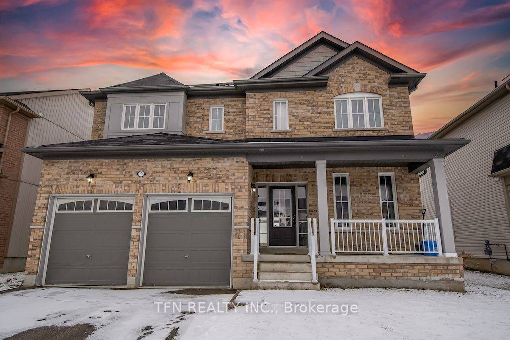 Stunning 4 Bedrooms Detached House, 3000 sqft On A Rare 50' Wide Lot Features 9' Ceilings, Main floor Has Potlights And Smooth Ceilings Throughout, Butler's Pantry, Centre Island, Dining Room ...