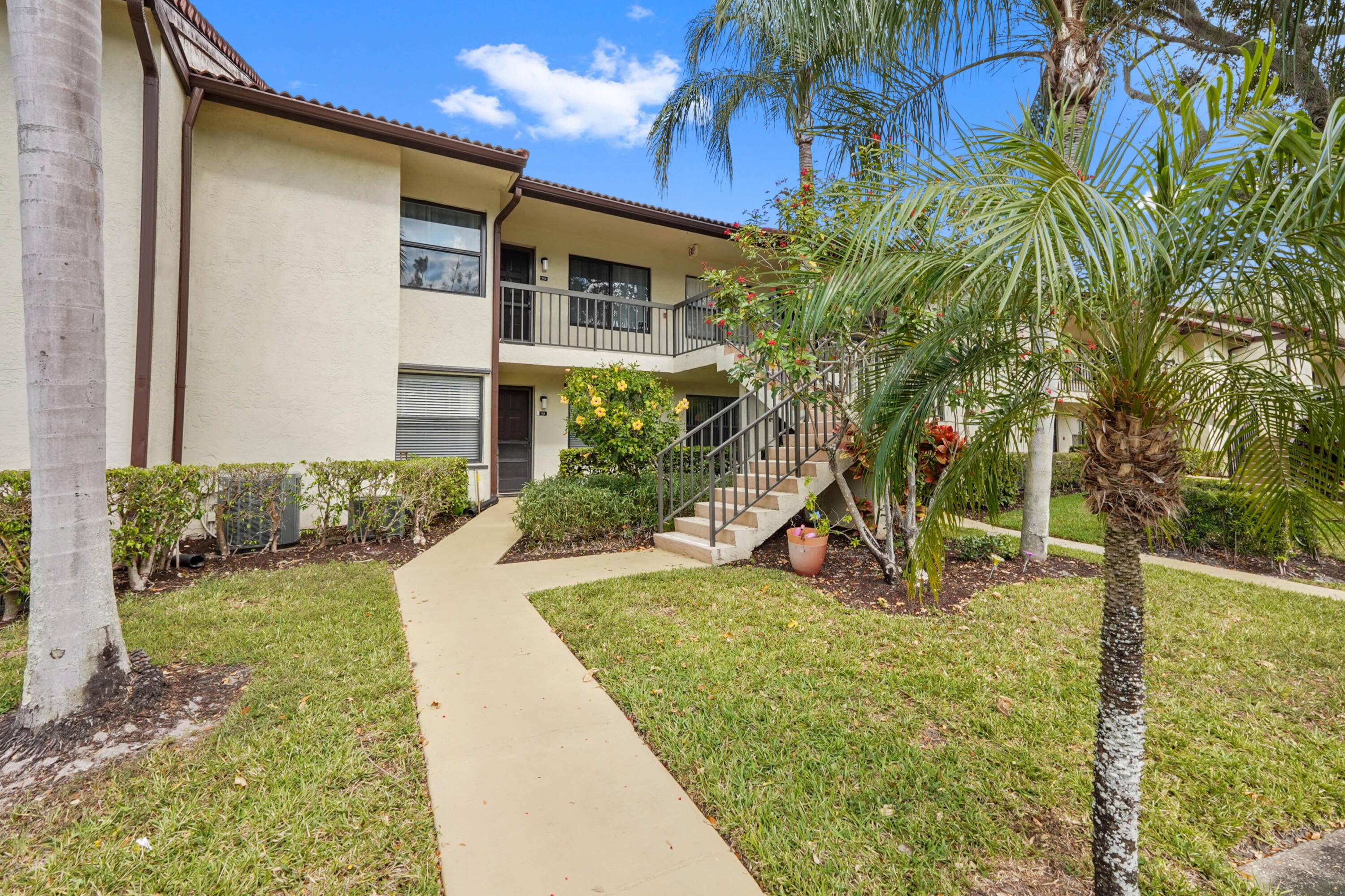 Welcome to this highly desirable first floor condo, offering 2 bedrooms and 2 bathrooms with breathtaking golf course views.