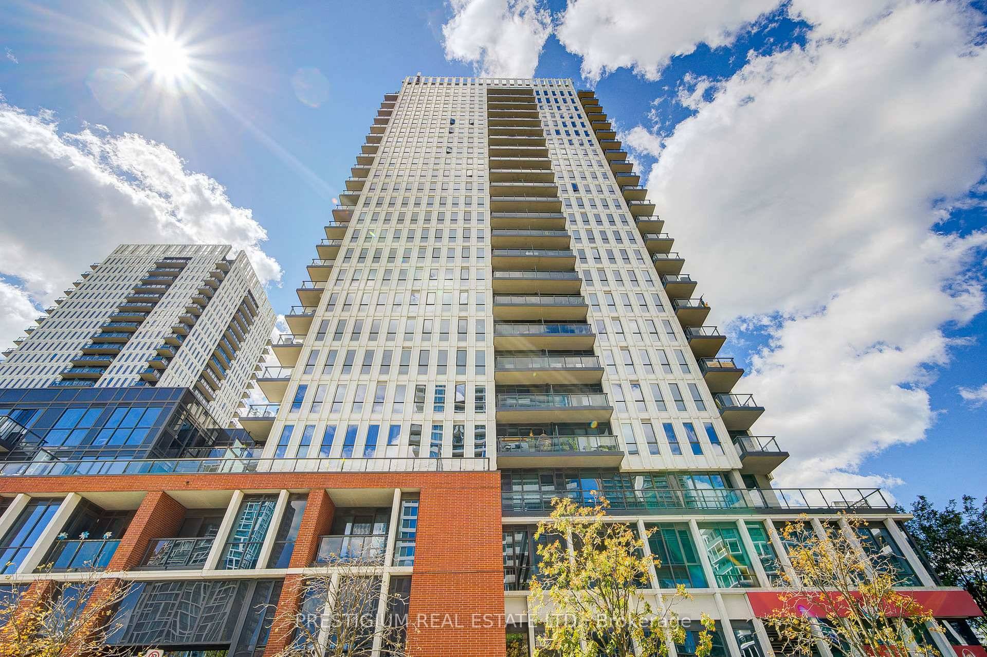 Spacious And Bright 2 Den In Sought After One Park Place By Daniels !