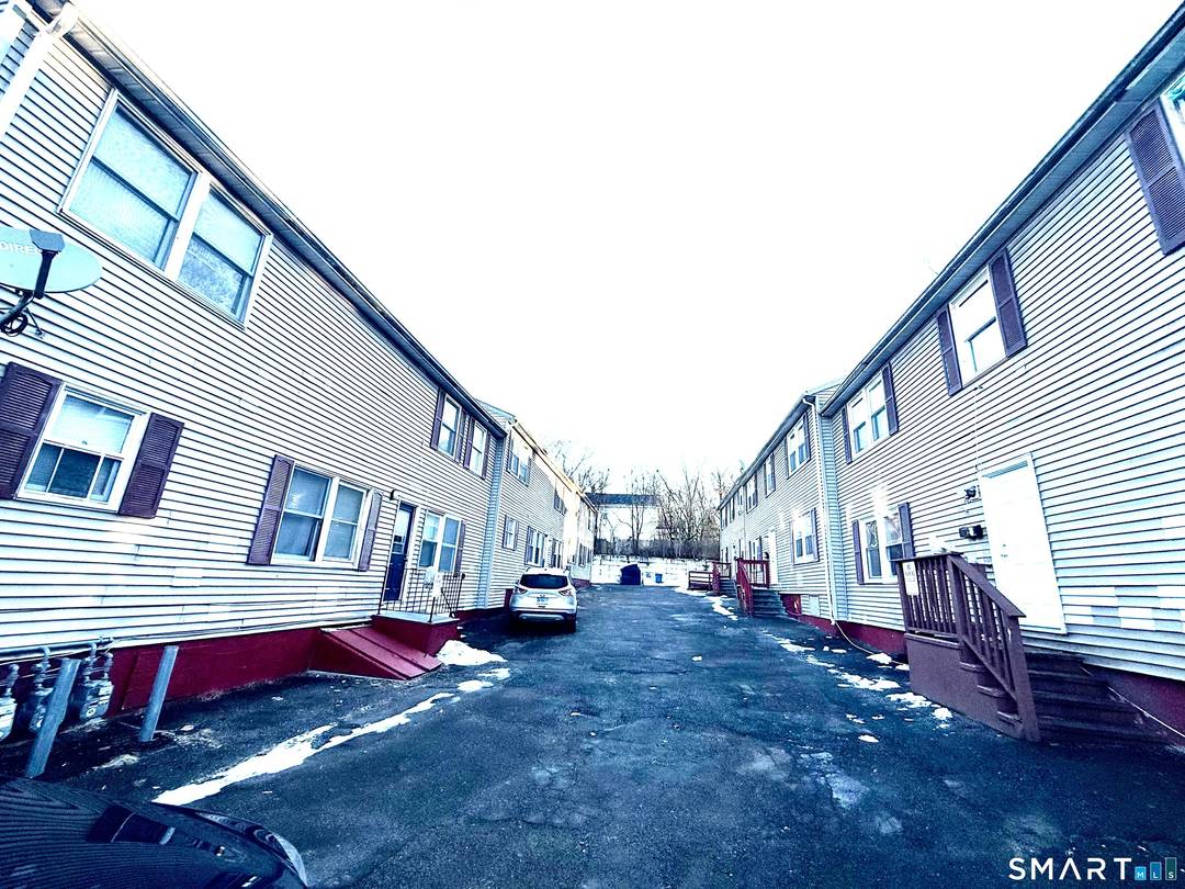 Fantastic turnkey investment or owner occupied opportunity just awaiting a new owner.