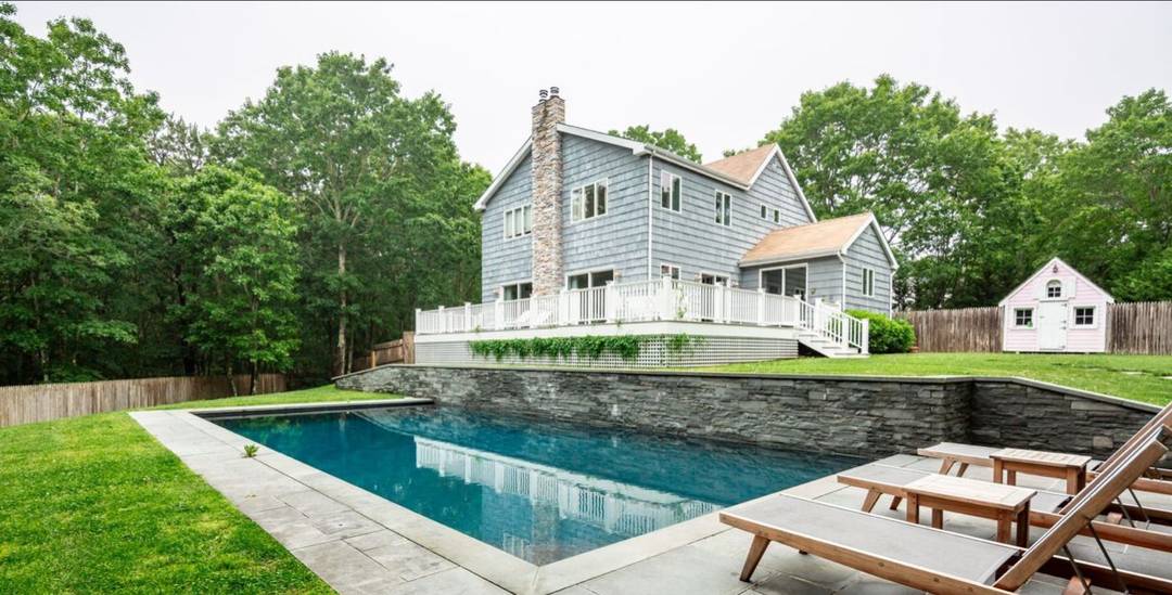 East Hampton Village Fringe