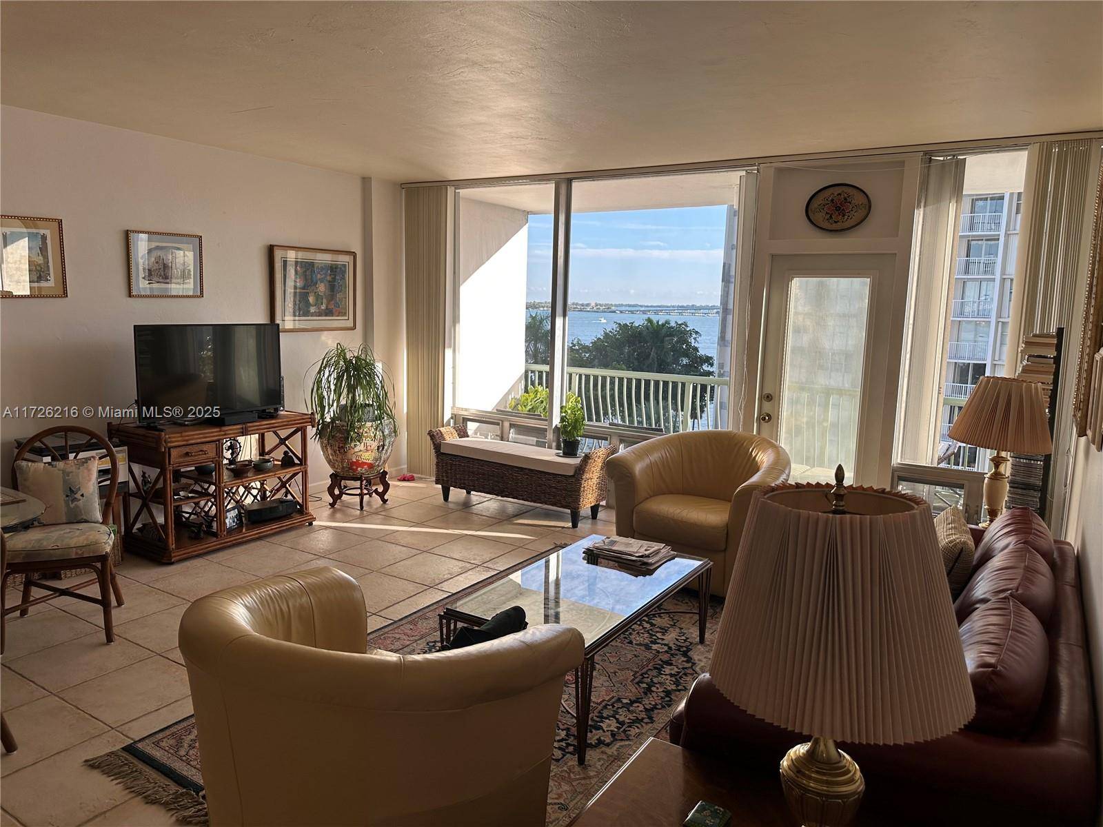Discover a luxurious lifestyle in this one bedroom condo featuring breathtaking bay views and a resort like atmosphere.