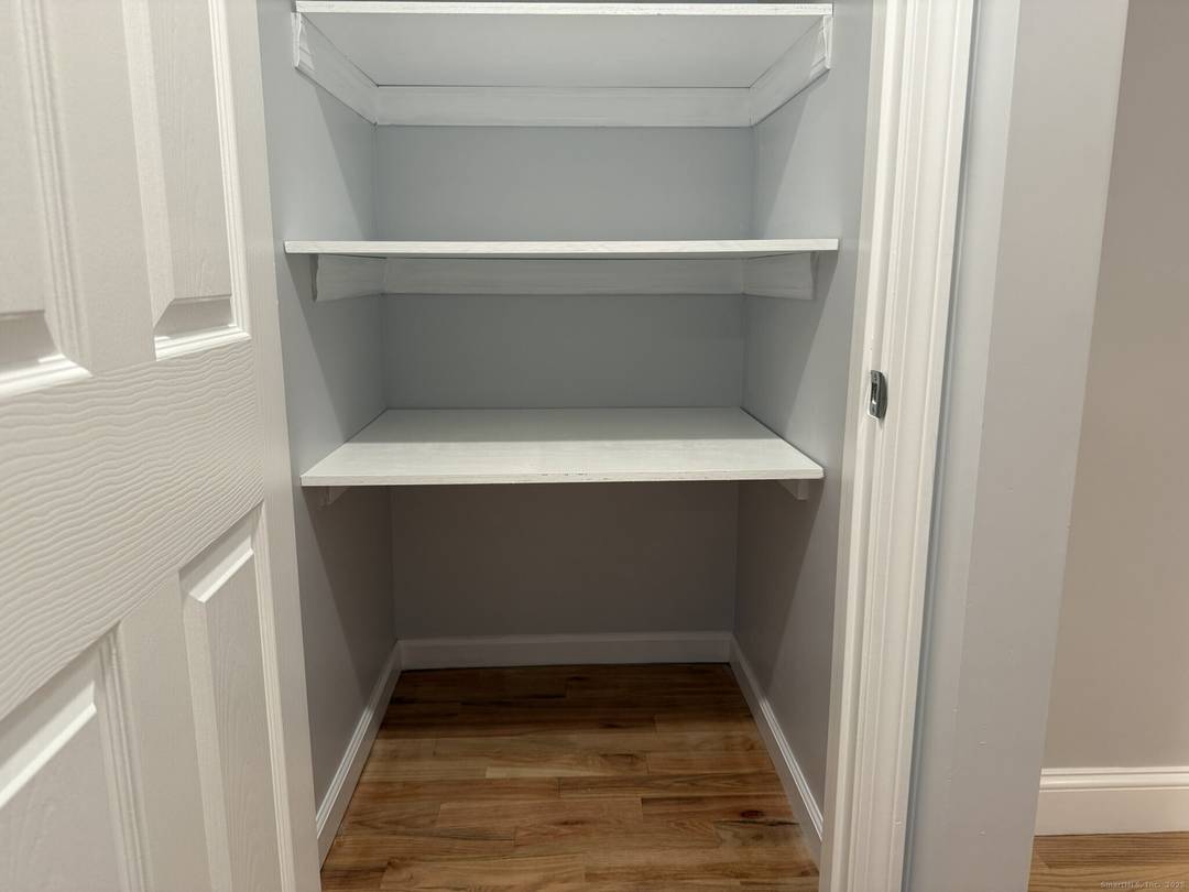 Take a look at this Beutiful new Construction rentals located in the amazing North End Area of Bridgeport.