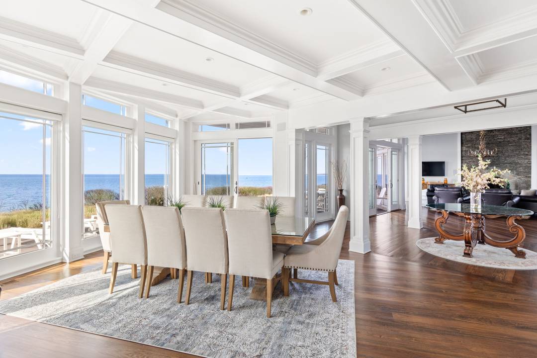 Sunset House - Bayfront Summer Rental -direct Beach Access