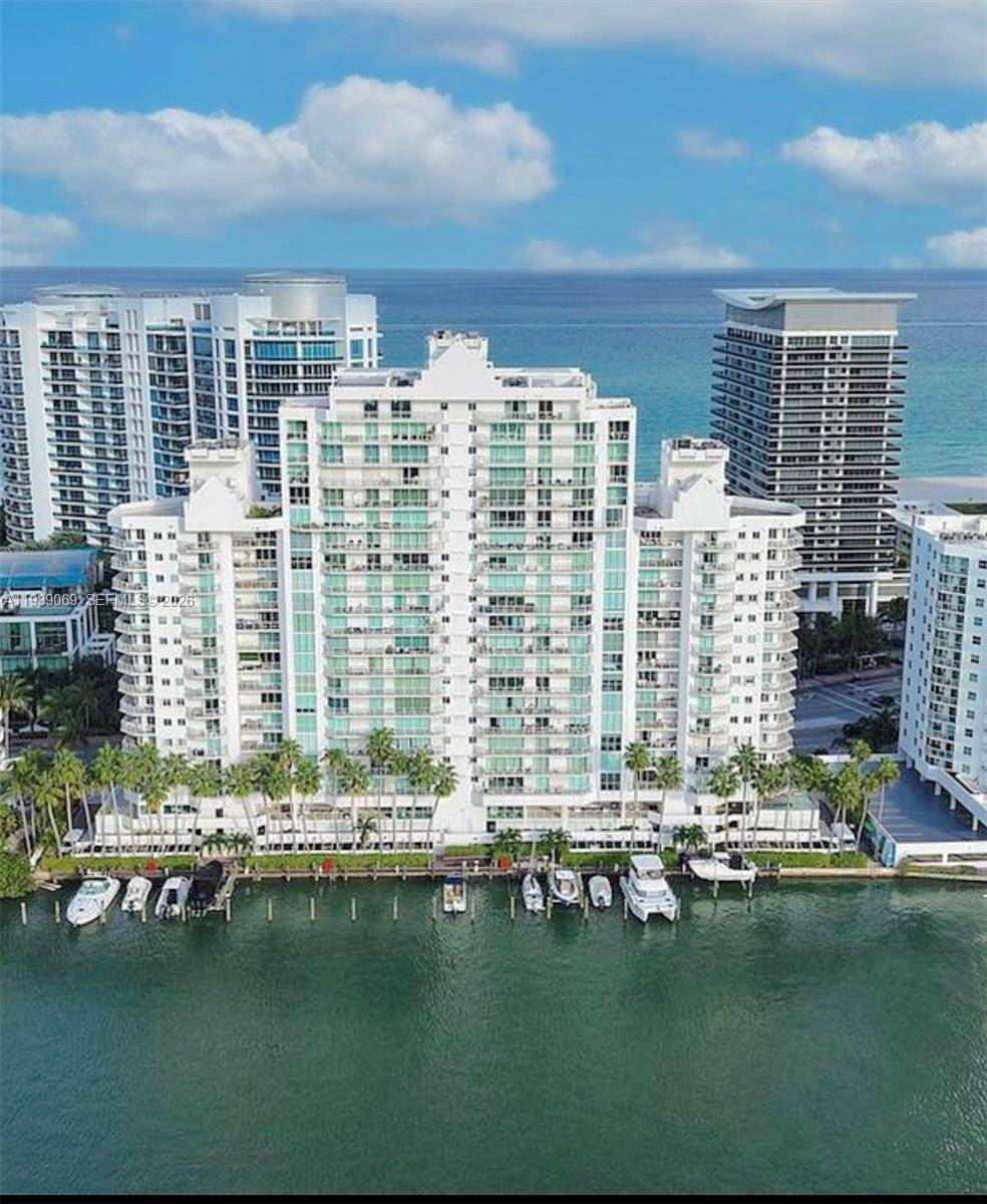 Experience Miami living at its finest in this Furnished 2 bedroom, 2 bath apartment with unobstructed Intracoastal and downtown views just across the beach.
