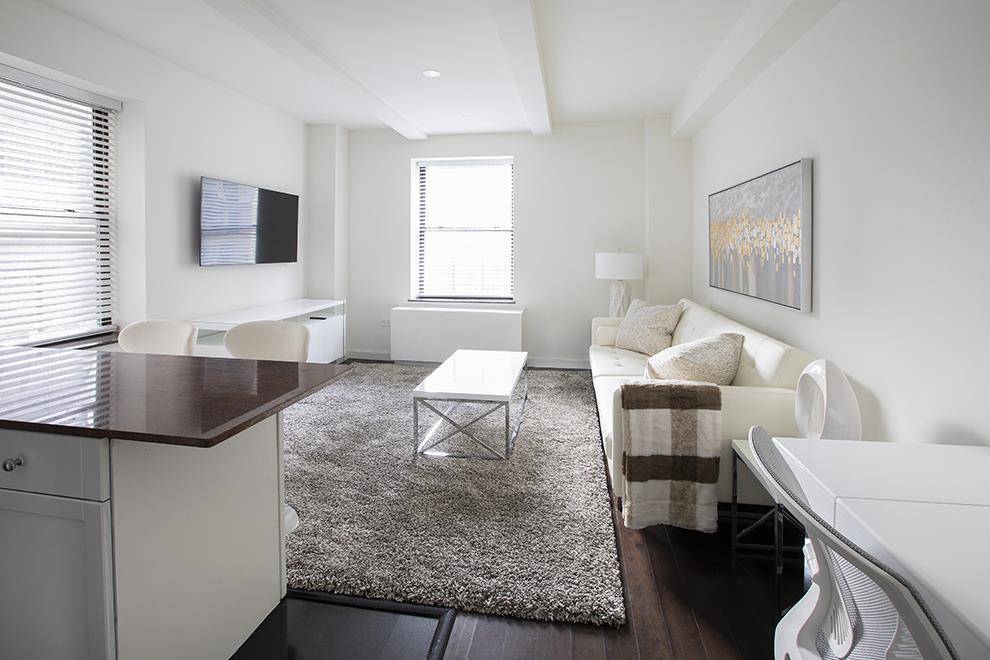 Exceptional apartment in Executive Plaza.