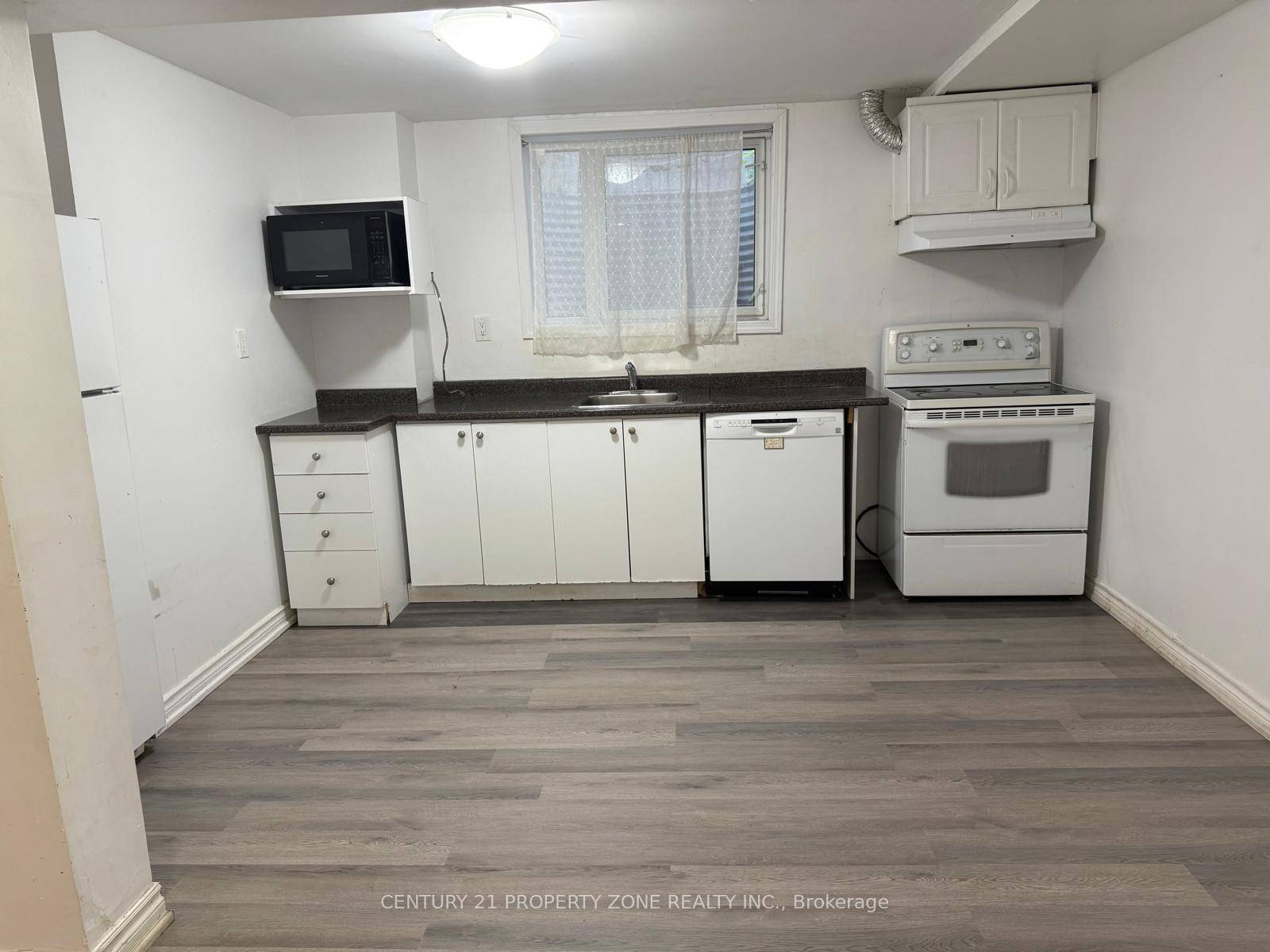 Bright amp ; Spacious Legal 2 Bedroom Basement Apartment Ajax, ON, basement like this doesn'tstay long in market, family friendly house.