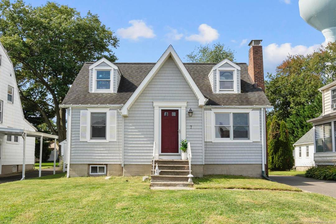 Nestled on a quiet dead end street in the heart of Brookside, this beautifully expanded Cape Cod home offers the perfect blend of comfort, character, and modern convenience.