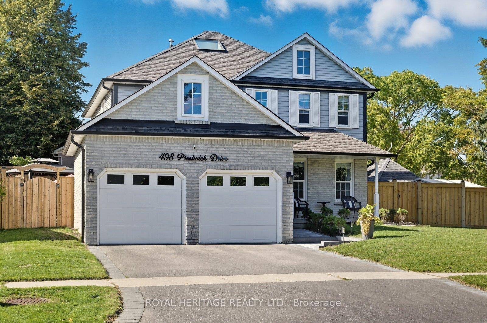 Come See This Chic amp ; Stylish 3 Bdrm Den, 2 Storey Home In The Desirable McLaughlin Community Of Oshawa.
