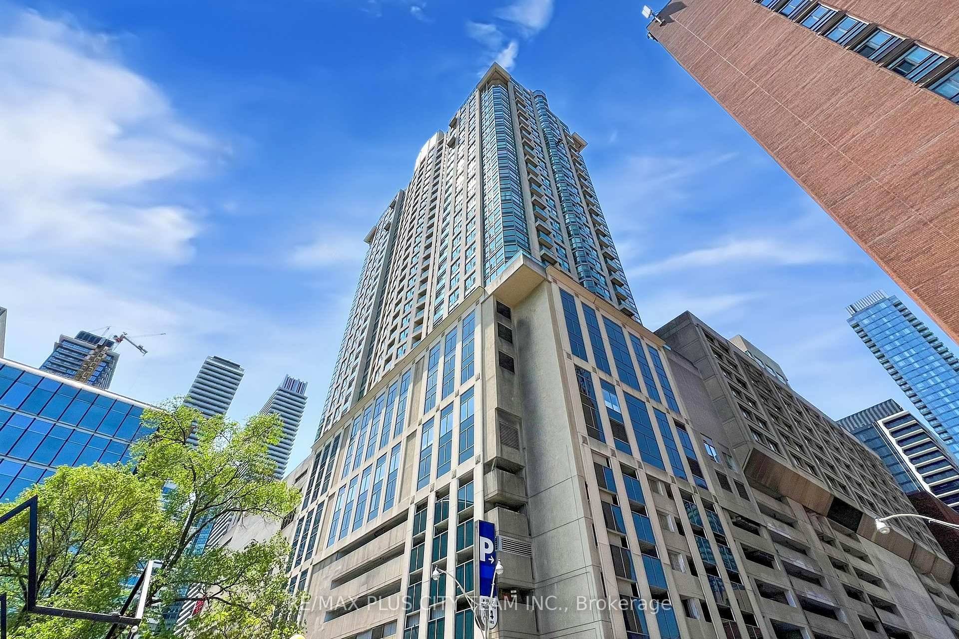 Welcome to Yorkville living at its finest, where style meets convenience at 8 Park Road.