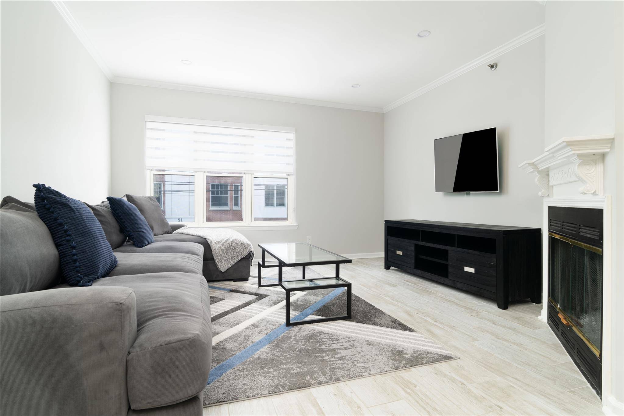 A partially furnished, turnkey, gut renovated unit is now available to rent in the Victoria Mews gated community !