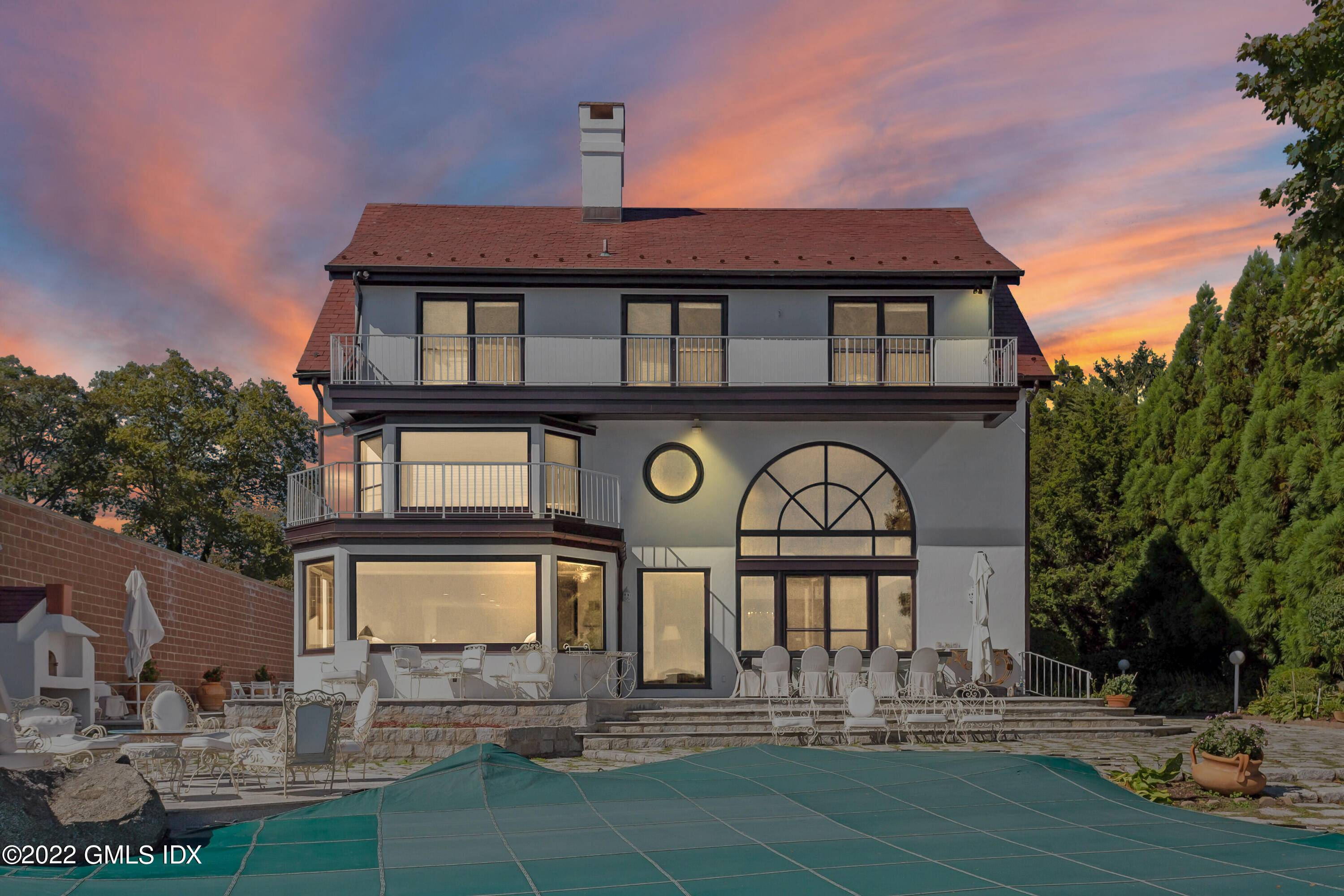 Wonderful Byram Shore Direct Waterfront Rental Opportunity Boasting one of the best views of Long Island Sound and beyond, this 5 bedroom, 6 bath Mediterranean Villa's grand entrance opens into ...