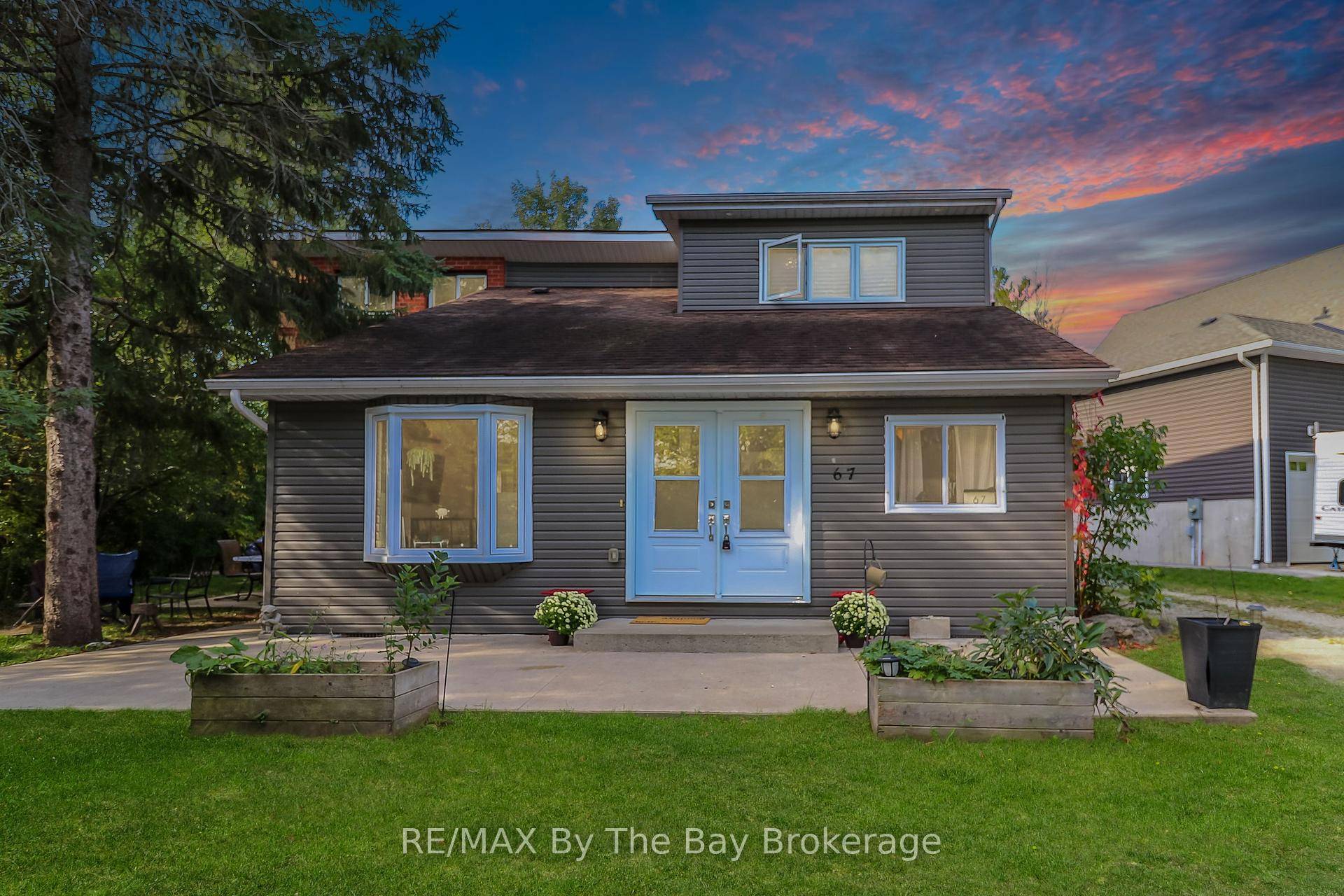 Cookie Cutter homes amp ; new subdivisions are springing up everywhere.